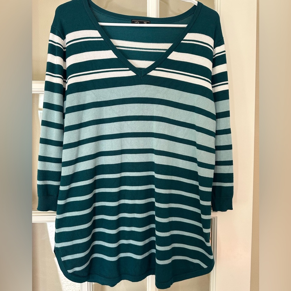 Lety & Me Dallin striped 3/4 sleeve sweater
